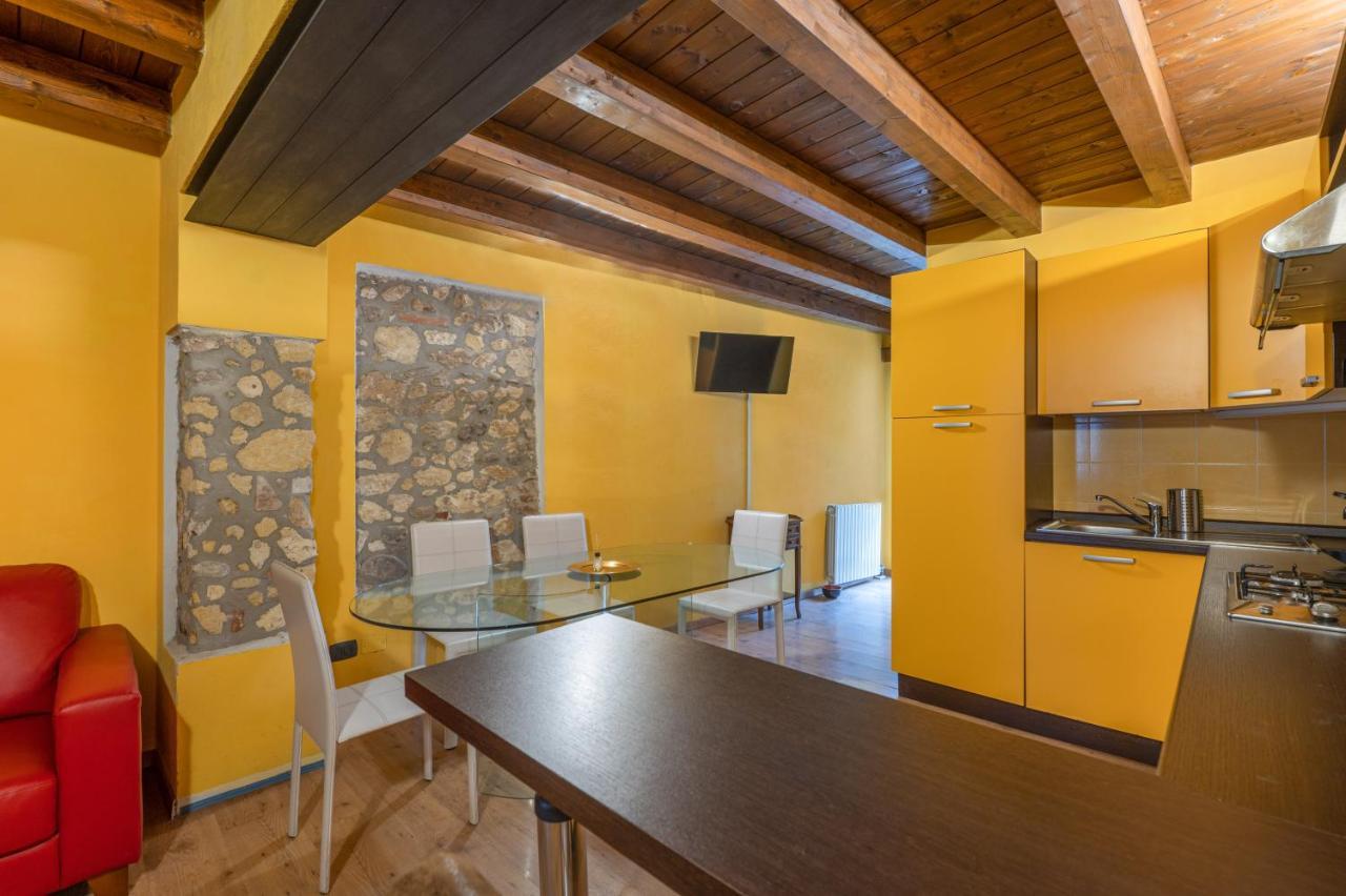 Stylish 2 Bedroom With Balcony Apartamento *